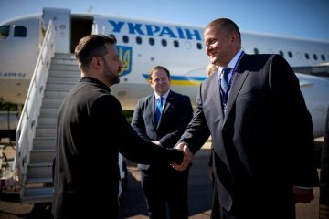 На Украине допустили начало конфликта между Зеленским и Залужным