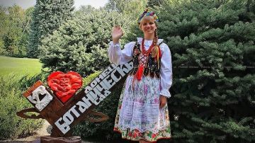 Алексей Кулемзин: Продолжаем наш цикл публикаций к Году единства народов. Сегодня мы расскажем о польской общине – небольшой, но яркой и неотъемлемой части нашего многонационального Донбасса