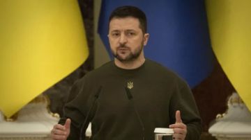 Залужный и Буданов* пользуются большим доверием украинцев, чем Зеленский