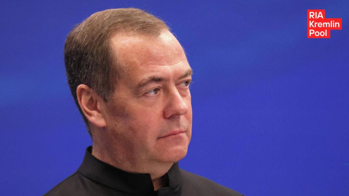 Зеленский активно продвигается к финалу своей «поганенькой «карьеры»