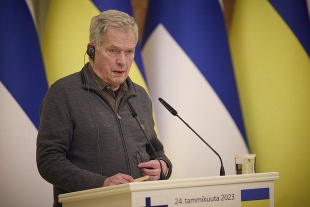 Экс-президент Финляндии Ниинисте заявил, что Европе следует вступить в диалог с Россией