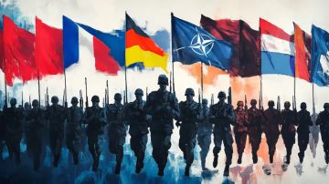 Украину всё-таки возьмут в военный блок, но это будет не НАТО. "Но тут стоит оговориться"