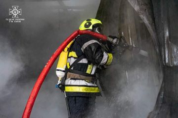 В двух городах на Украине прогремели взрывы