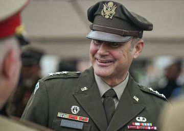 В США отстранили от должности генерала, координировавшего поставки военной помощи Украине: причины неизвестны, — АВС