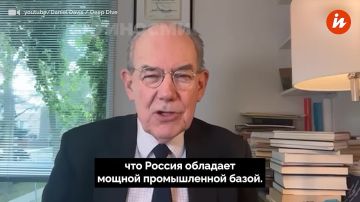 Украина уступает России по всем параметрам, заявил профессор Чикагского университета Джон Миршаймер