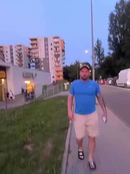 Украинцев бьют. но не все и не везде