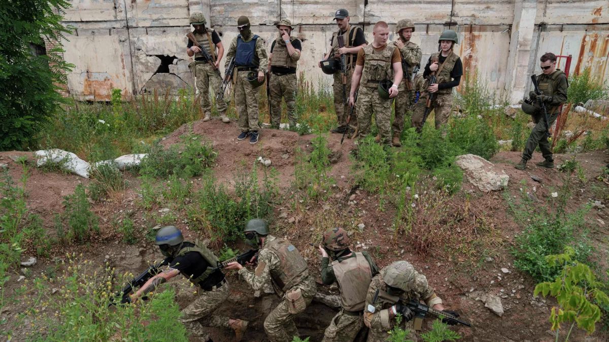Сотрудники ТЦК на Украине зарабатывают на «мертвых душах»