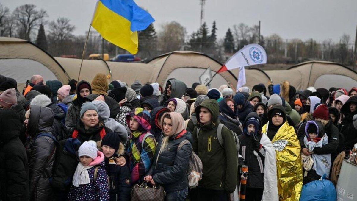 Число украинских беженцев в Европе продолжает расти