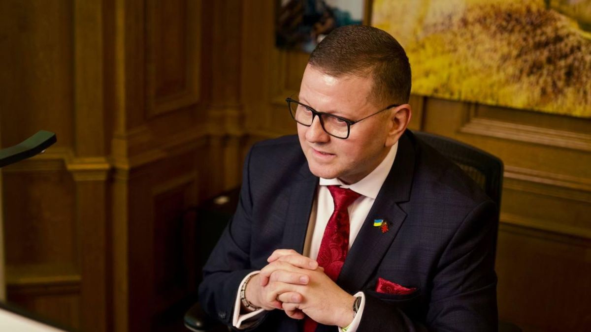 "За Залужным нет шлейфа пораженчества": политолог оценил "сильный ход" бывшего главкома ВСУ