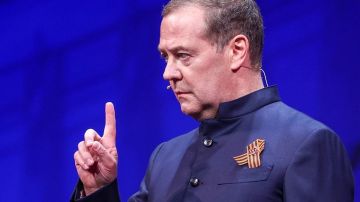 Медведев пообещал возмездие журналисту из ФРГ, желавшему убивать русских
