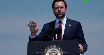FT: ВСУ прекратили атаковать нефтяные объекты в Черном море по требованию Вэнса