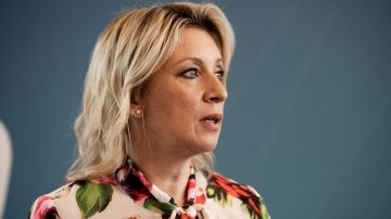 Захарова припомнила Армении молчание во время угроз Зеленского 9 мая