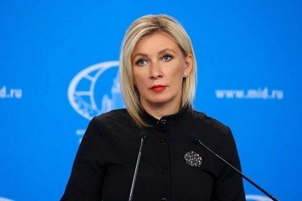 Киев целенаправленно бьёт по портовой инфраструктуре и гражданскому судоходству, используя полученные от стран НАТО и Евросоюза беспилотные системы и разведданные, сообщила Мария Захарова