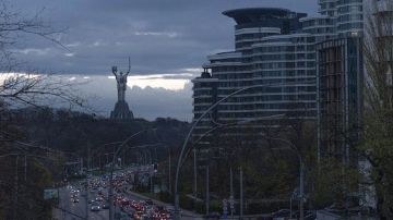 Власти Киева готовятся отселять людей на случай отсутствия отопления зимой