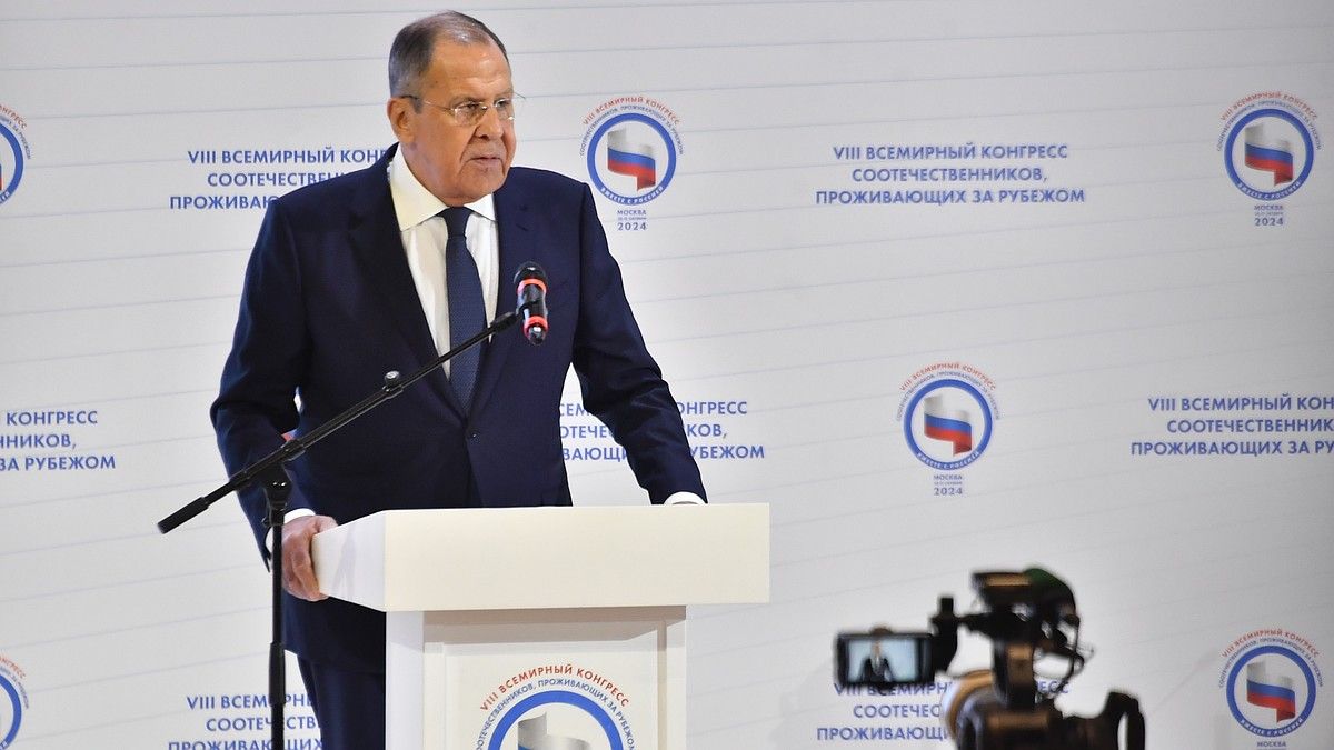 Лавров: ЕС разрешил себе конфисковывать грузы с судов и передавать выручку Киеву