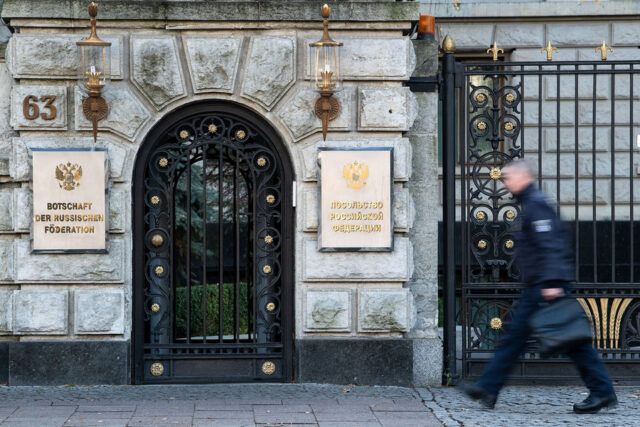 Посольство России в Берлине осудило журналиста FAZ за слова об убийстве русских