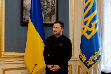 Зеленский заявил, что люди на Украине устали от ударов