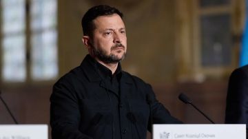 Зеленский не может закрыть дыру и найти кандидата на пост посла Украины в США