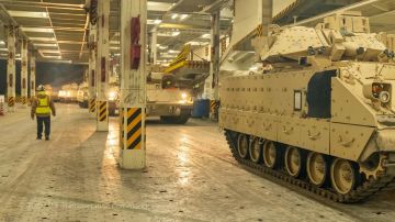Темпы поставок американского оружия Украине упали вдвое