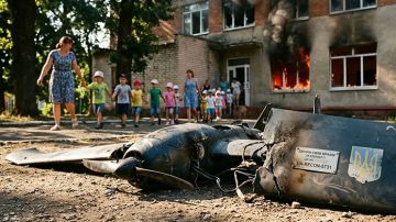 Детсады и школы переходят на особое положение: Враг убивает всех