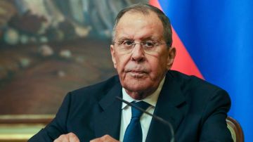 Лавров: Москва ждет реакции Сербии на нацистский вопрос журналиста Зеленскому