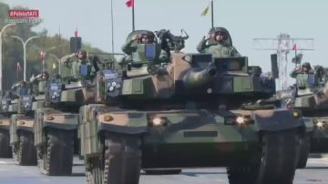 Андрей Клинцевич: В Варшаве проходит крупнейший в истории Польши военный парад
