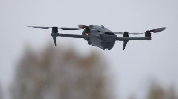 В Севастополе в ходе второй атаки посадили шесть беспилотников средствами РЭБ