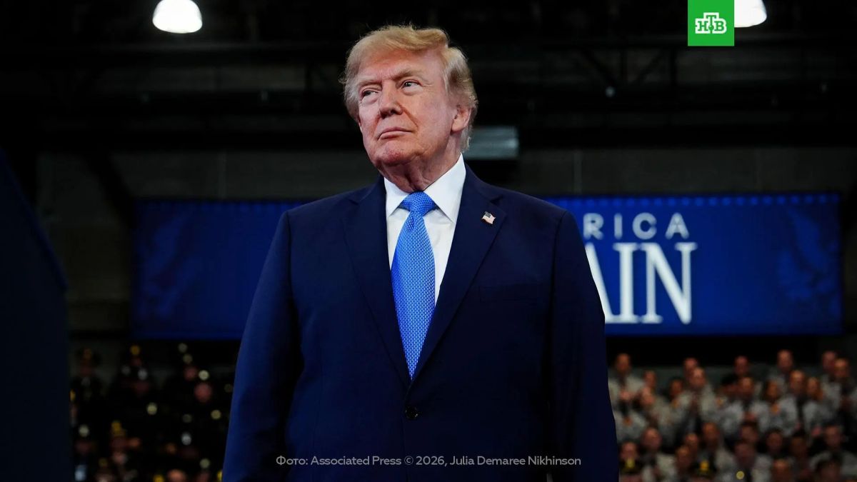 Трамп нацелен на пополнение арсеналов США, а не Украины, заявила пресс-секретарь Белого дома Левитт, отвечая на вопрос о просьбах Зеленского передать Киеву ракеты-перехватчики для систем ПВО Patriot