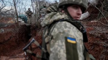 На Украине мужчину со зрением минус 14 признали годным к службе в ВСУ