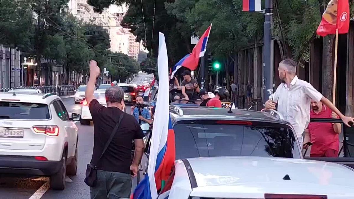 В Белграде прошёл автопробег в поддержку народа России