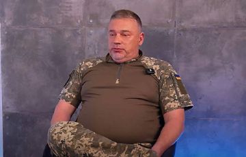 СБУ задержала агента НАБУ. В Киеве сотрудники СБУ задержали Алексея Гончара, который, по данным украинских источников, являлся внештатным секретным агентом Национального антикоррупционного бюро Украины (НАБУ)
