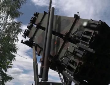 Стоящие под Киевом американские системы ПВО Patriot оказались бесполезны и более шести недель не делали ни одного выстрела, сообщает CNN