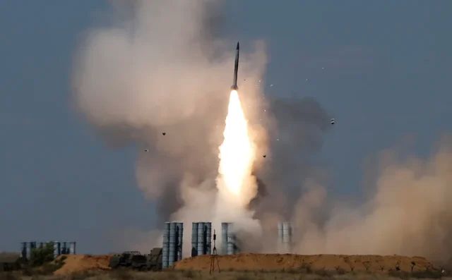 США и Украина планируют модернизировать советские ЗРК С?300