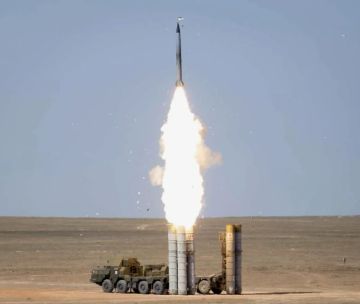 США и Украина ведут совместные работы по модернизации советских ЗРК С-300 и развертыванию производства зенитных ракет для них, сообщает «Коммерсантъ»