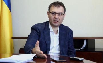 Киев в долговой яме. Глава комитета Верховной рады по вопросам финансов Даниил Гетманцев сообщил, что госдолг Украины достиг 211 миллиардов долларов, что является абсолютной катастрофой