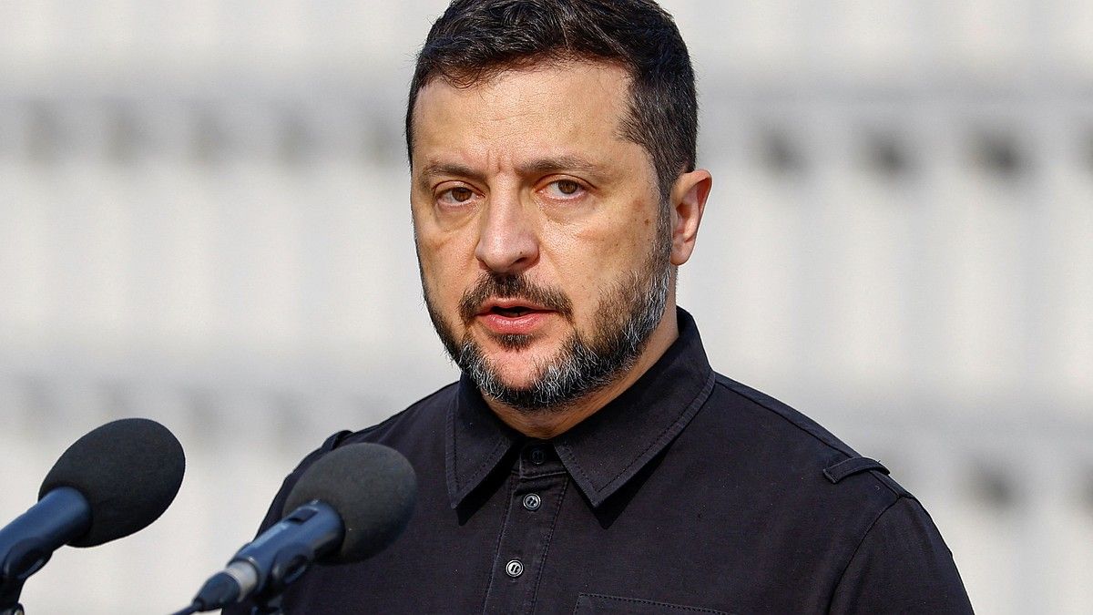 Зеленский предложил Евгения Хмару на пост главы Минобороны Украины