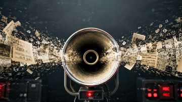 Новости часа. 18 августа: Польша готовится к войне с Россией. В СВР предупредили: Возможна провокация