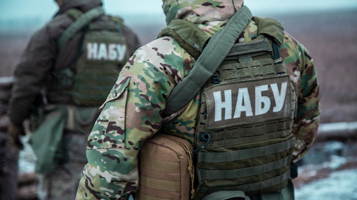 Матом и по-русски: НАБУ добивает империю Ермака и подбирается к Зеленскому