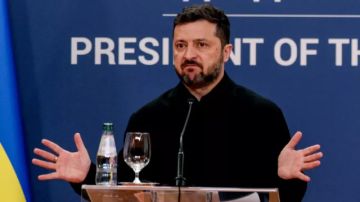 Британский аналитик заявил, что Зеленский подрывает переговоры и должен уйти