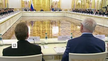 Путин поручил государству восстановить склады, повреждённые атаками ВСУ