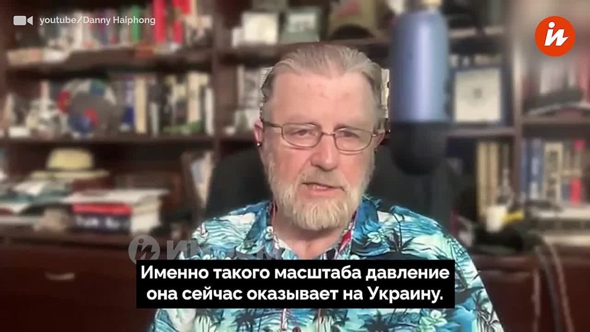 Интенсивность ударов России по Украине сравнима с применением ядерного оружия, считает бывший аналитик ЦРУ Ларри Джонсон