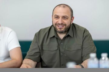Глава СВР Украины Умеров оказался менеджером компании, через которую отмывали американские деньги