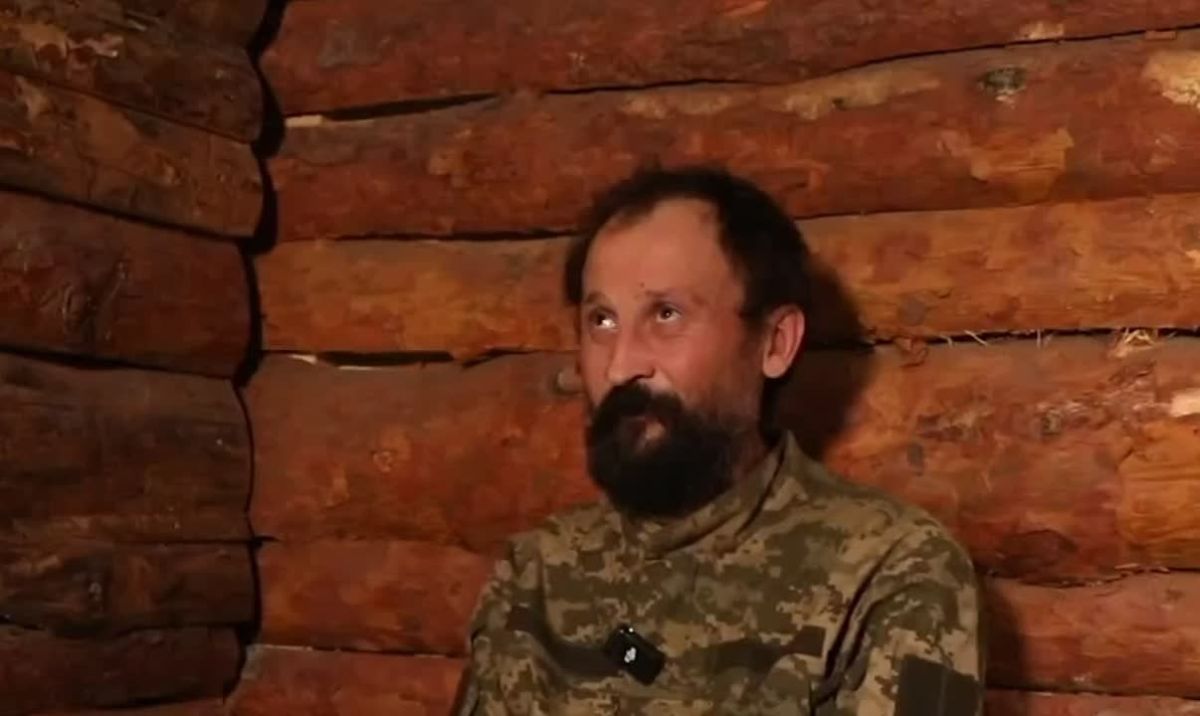 И смех и грех.. «Вызвал проститутку, а приехали сотрудники ТЦК»: пленный ВСУ рассказал, как оказался на фронте В декабре 2025 года он вызвал на Новый год девочку лёгкого поведения, а приехали мальчики, втроем за ту же цену