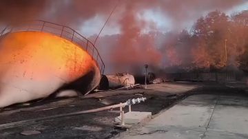 После ночного удара ВС РФ по объектам на Украине была уничтожена Нефтебаза KLO в Броварах Киевской области