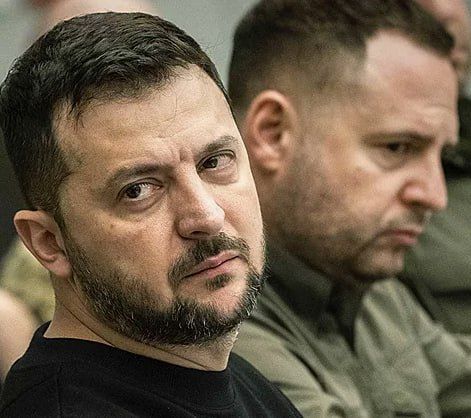 Зеленский активно участвовал в процессе сбора денег на залог для Ермака и даже «орал», требуя уволить сотрудницу финмониторинга, которая не хотела проводить залог