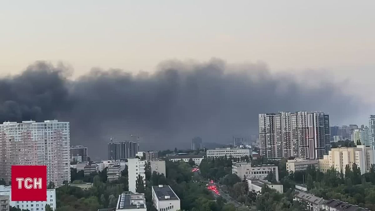 Текущая атака на Киев длится уже более суток, — с тревогой отмечают украинские СМИ