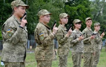 Владислав Шурыгин: ПОСЛЕДНИЙ ОПЛОТ ЛОЯЛЬНОСТИ: ЧТО СЛУЧИТСЯ, ЕСЛИ КИЕВ МОБИЛИЗУЕТ ЖЕНЩИН?