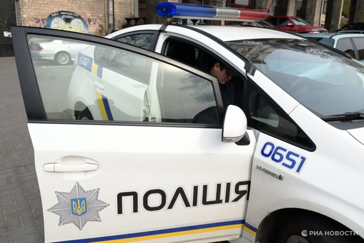 В Луцке 30 человек избили сотрудников военкомата