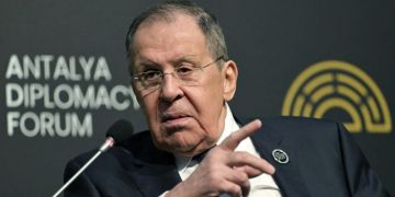«Будут последствия»: Лавров сделал британским властям последнее предупреждение