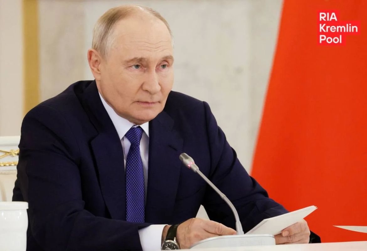 Путин назвал неприемлемыми для России поступающие сейчас "экзотические" предложения по украинскому урегулированию, диалог возможен только на основе реалий на земле